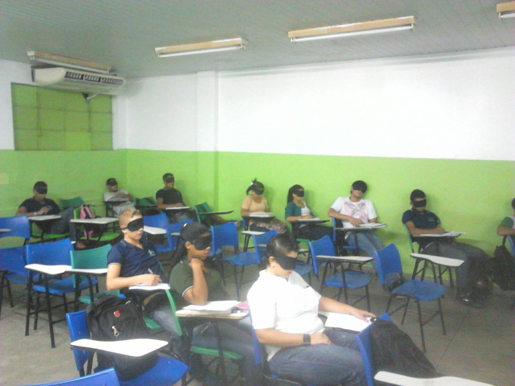 Imagem de atividade realizada durante as aulas de audiodescrição em turma do PROEJA