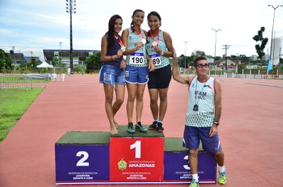podio jeas feminino 2015