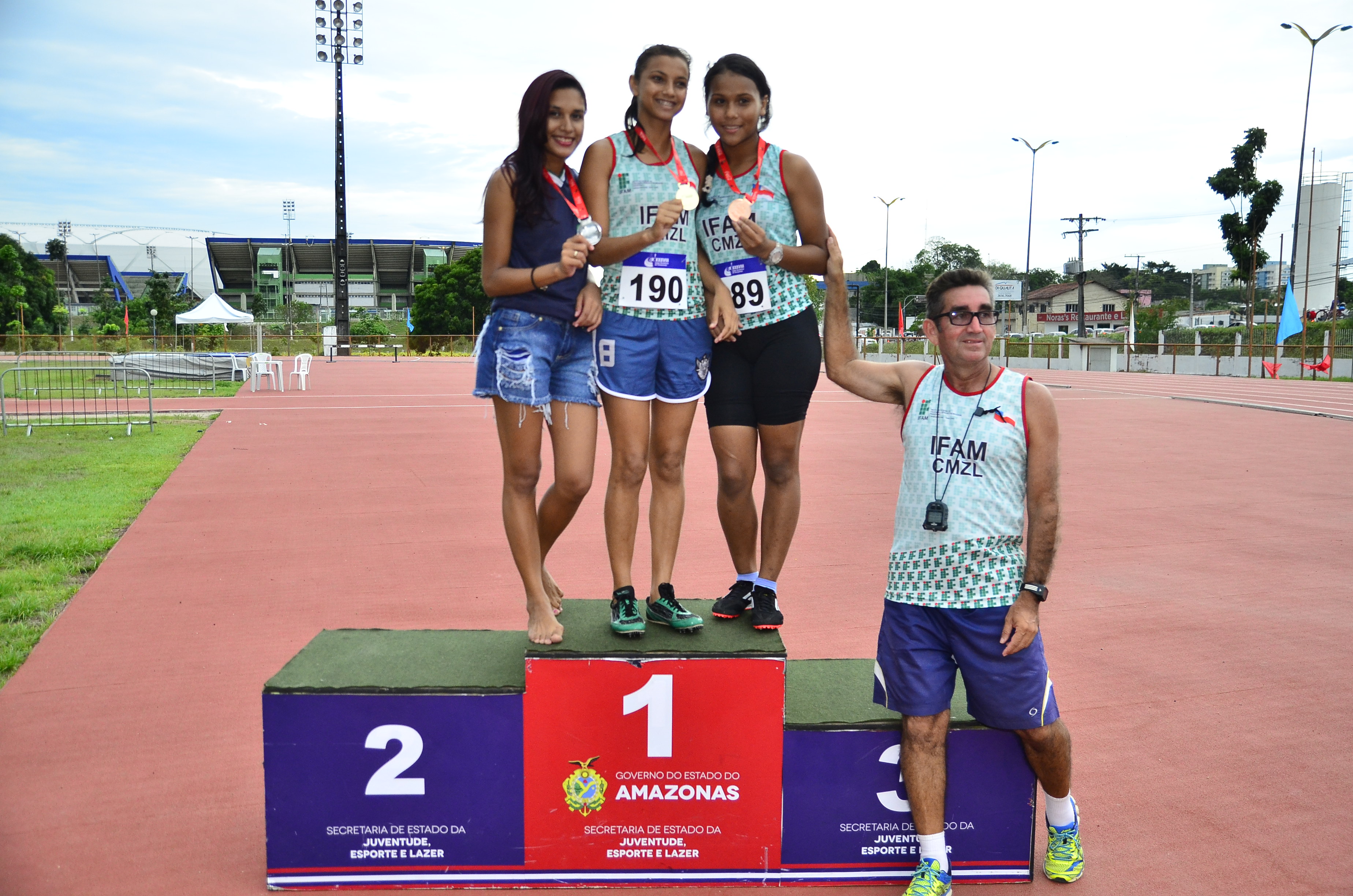 podio jeas feminino 2015