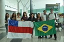 comitiva alunos embarque Portugal