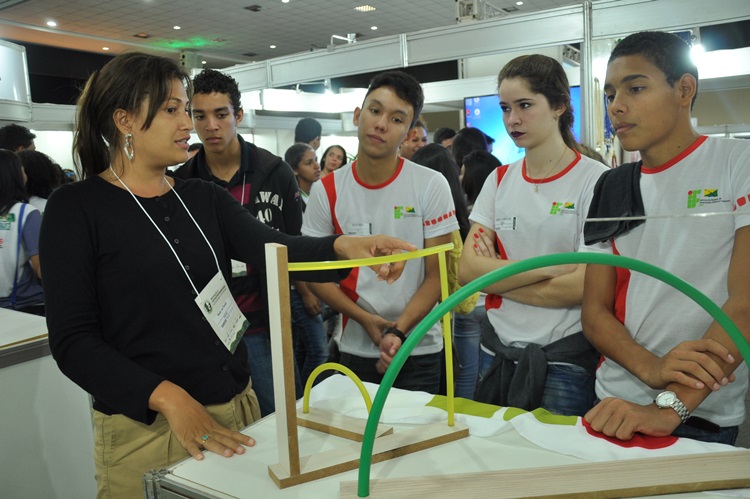 Apresentação de Mostra Tecnológica.jpg