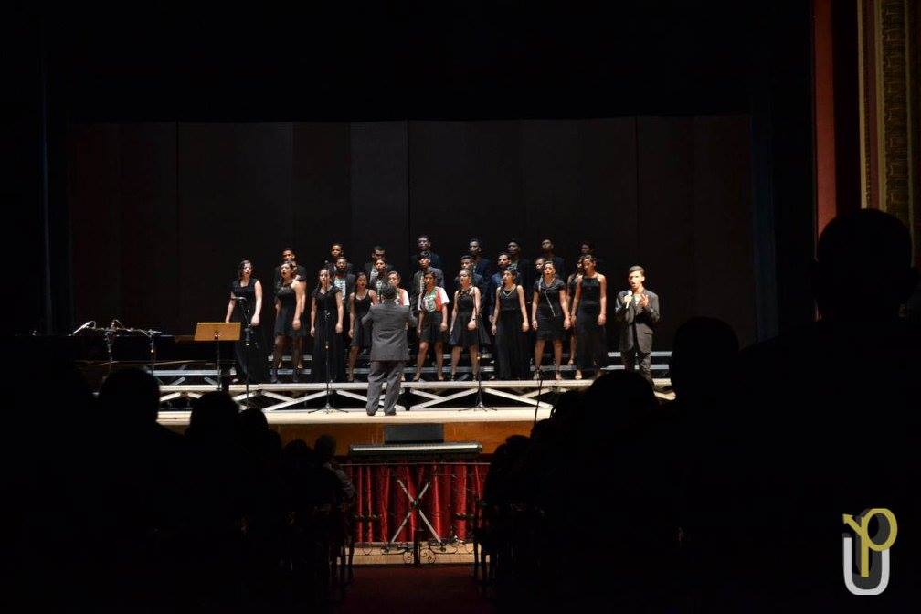 Coral e Banda IFAMília no Teatro Amazonas