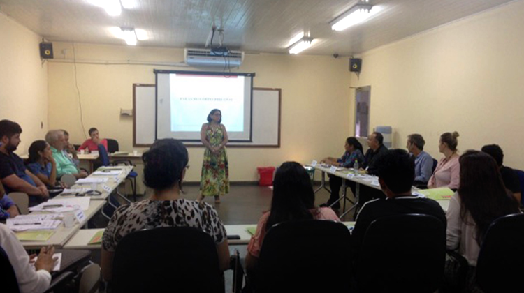 padrao-foto-site-mesa-redonda.png