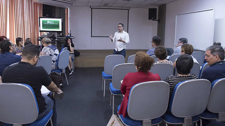 padrao-foto-site-ProfEPT.jpg