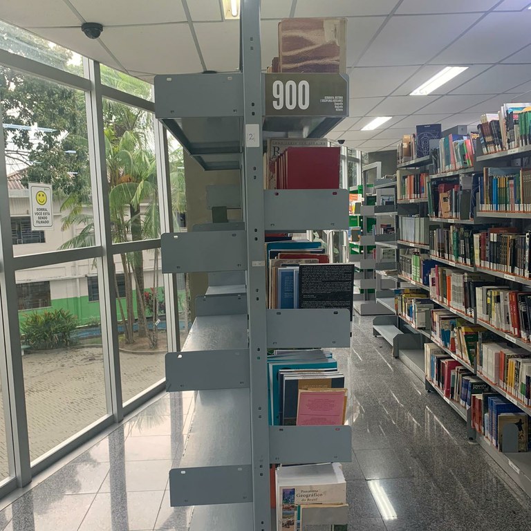 900: História. Geografia. Biografia. 