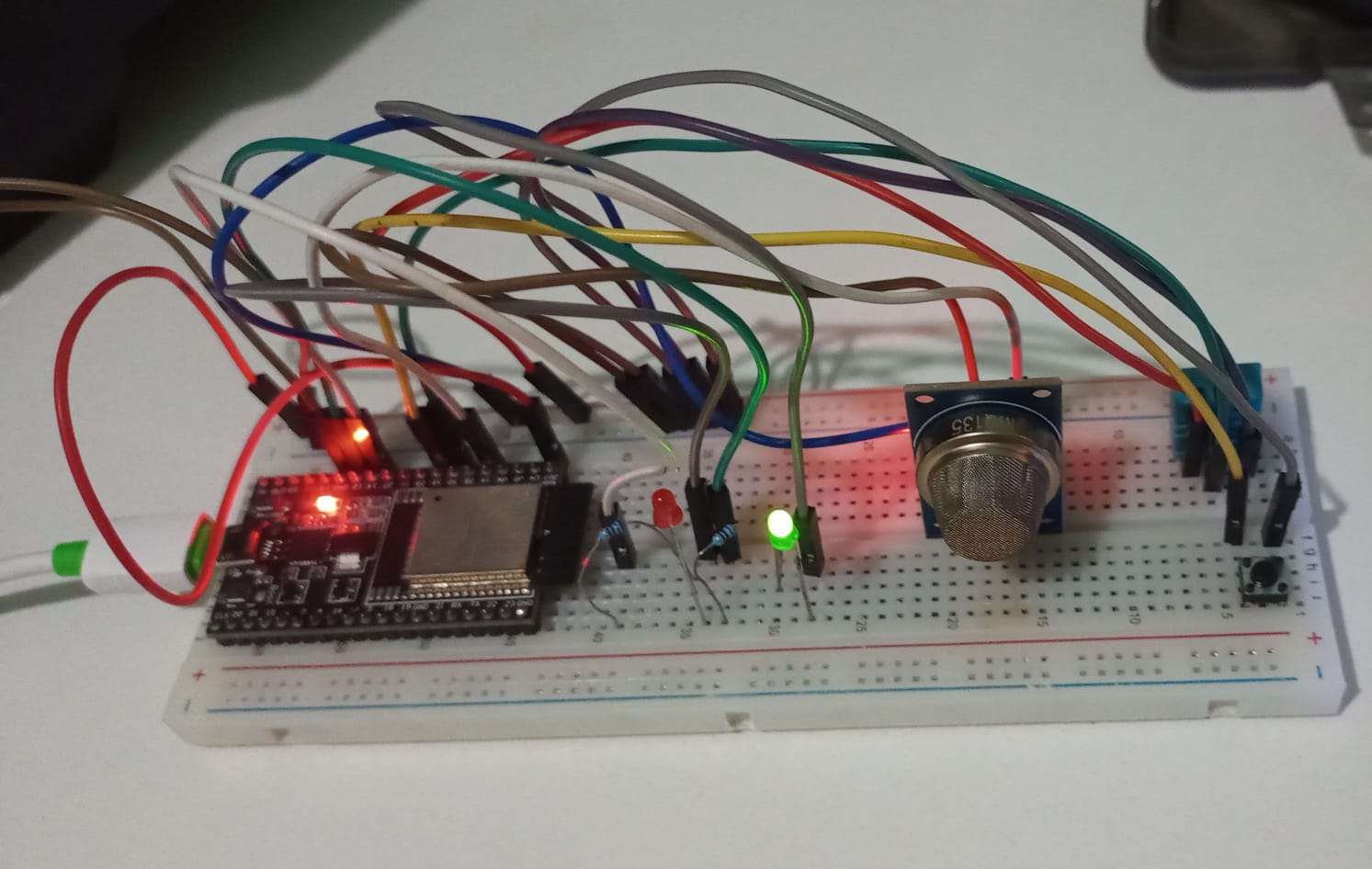 iot1.jpg
