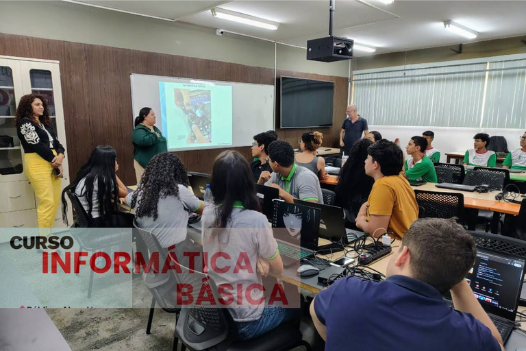 Aula inaugural do curso Informática Básica.png