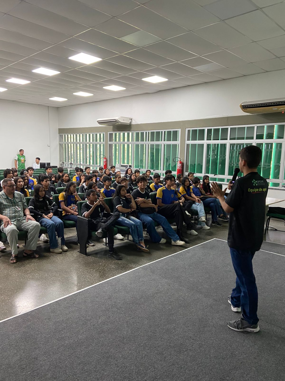 Estudantes da Escola Municipal Santa Rosa II05.jpeg