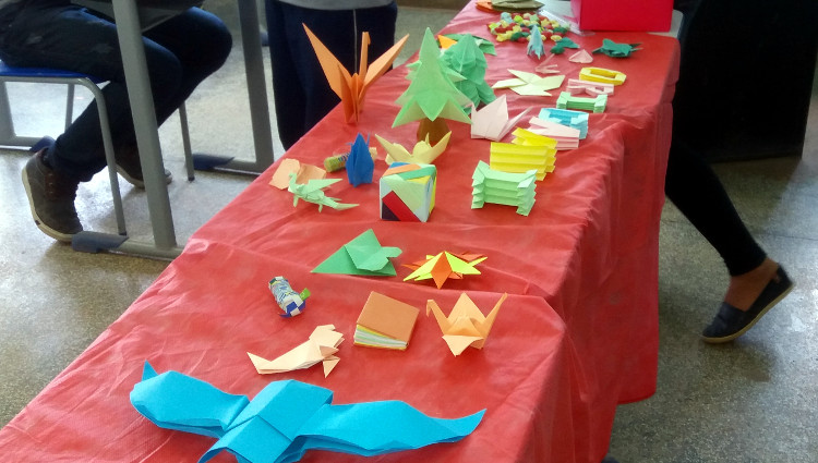 figuraOrigami.jpg