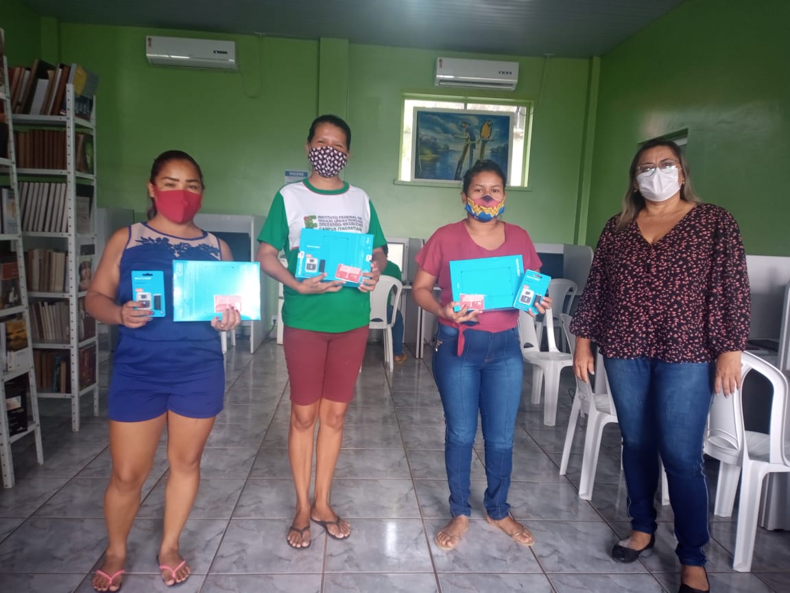 Entrega de tablets IFAM CITA (4).jpeg