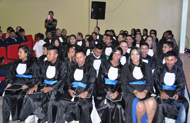 FORMATURA 20151/2 -009